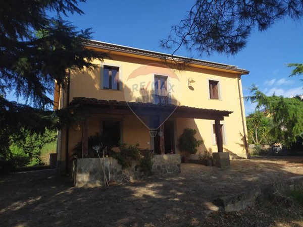 casa indipendente in vendita a Mottafollone