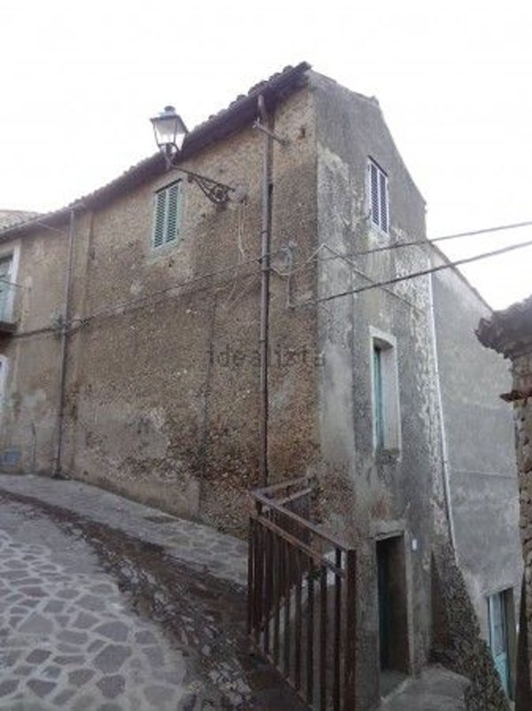 pentavano in vendita a Mottafollone