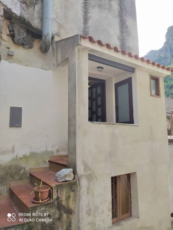 casa indipendente in vendita ad Orsomarso