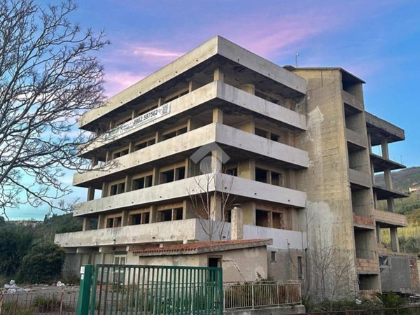 casale in vendita a Paola