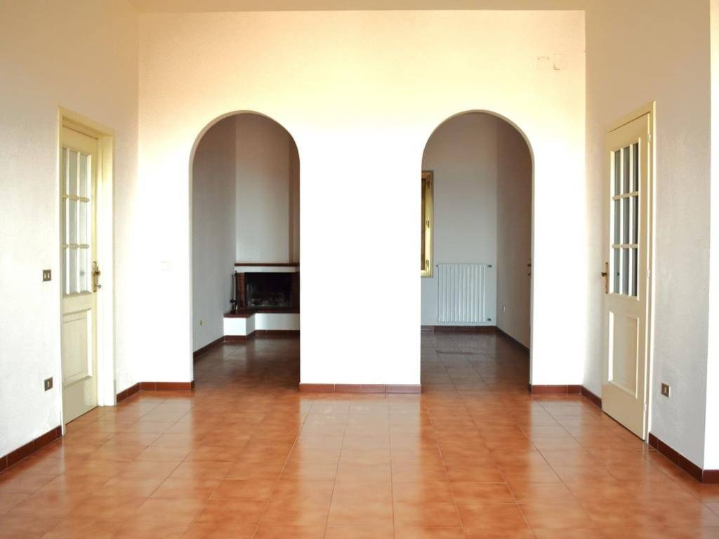 appartamento in vendita a Paola