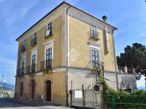 appartamento in vendita a Paola