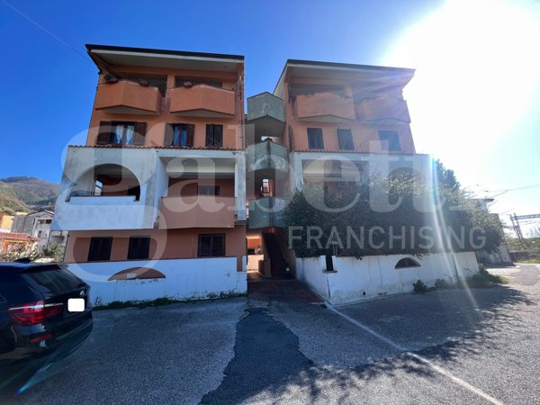 appartamento in vendita a Paola