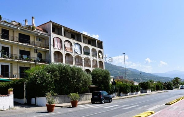 appartamento in vendita a Paola