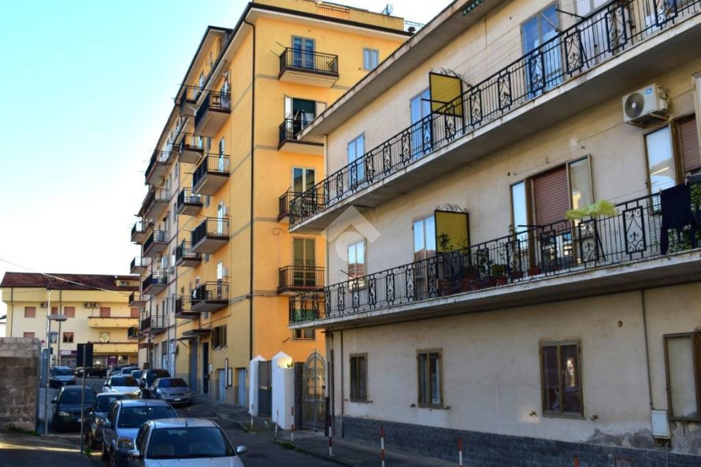 appartamento in vendita a Paola