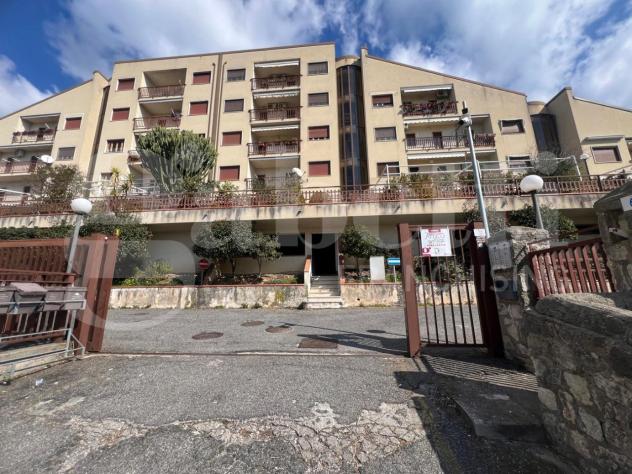 appartamento in vendita a Paola