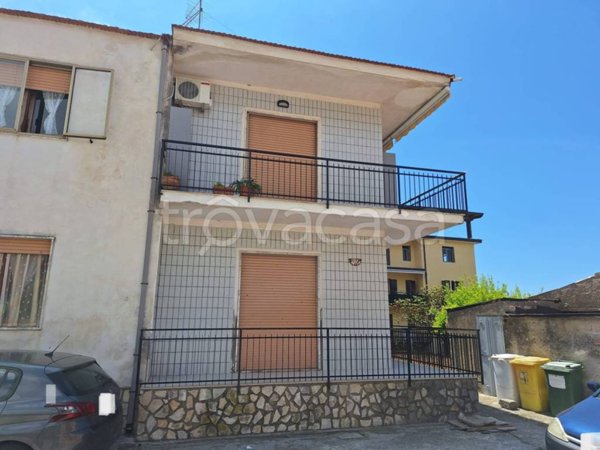 appartamento in vendita a Paola