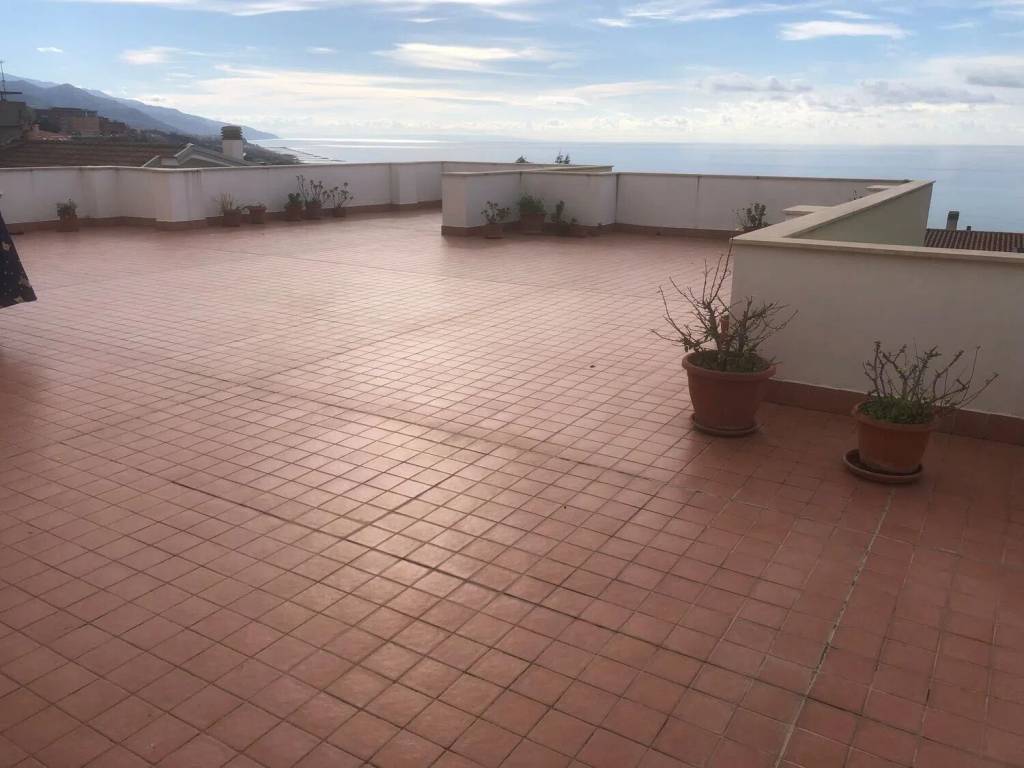 appartamento in vendita a Paola