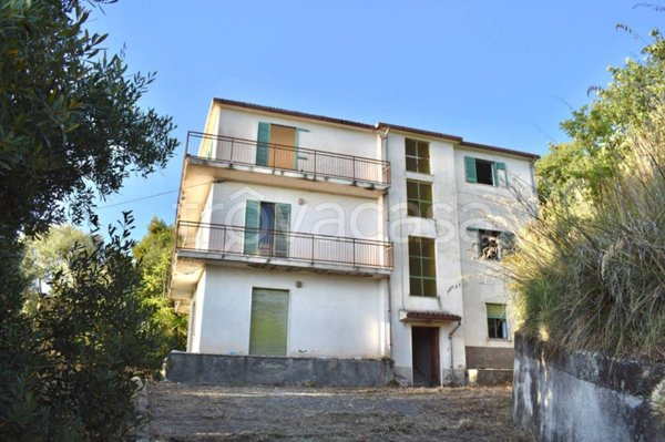 casa indipendente in vendita a Paola