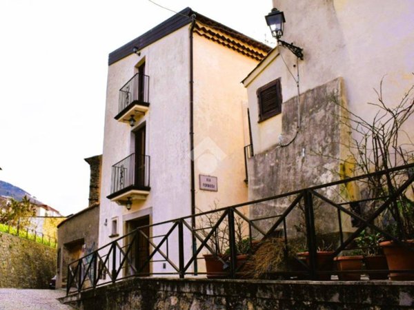 appartamento in vendita a Paola