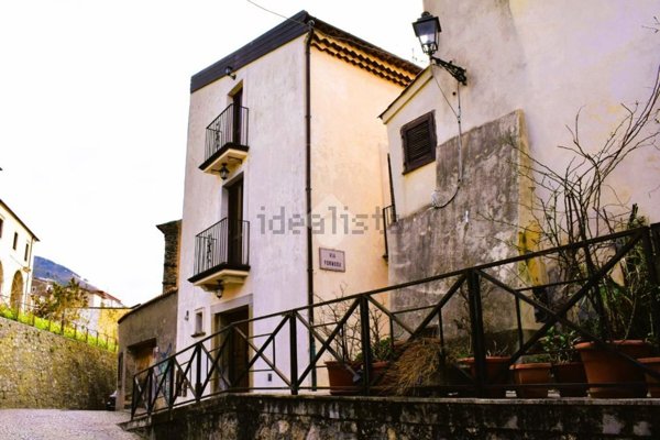 appartamento in vendita a Paola