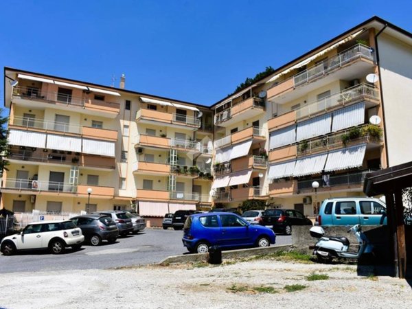 appartamento in vendita a Paola