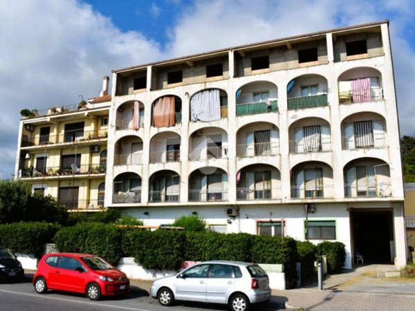 appartamento in vendita a Paola