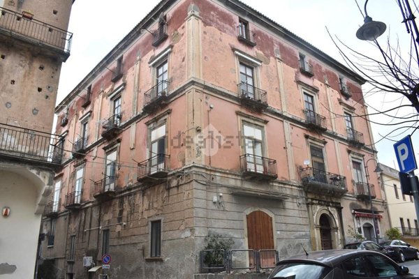 appartamento in vendita a Paola