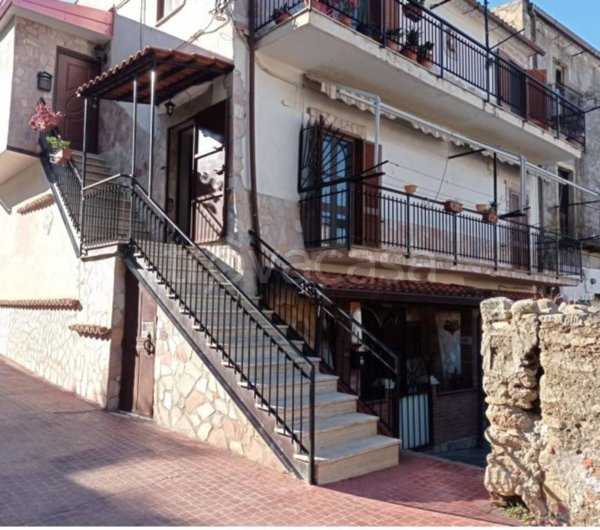 appartamento in vendita a Paola