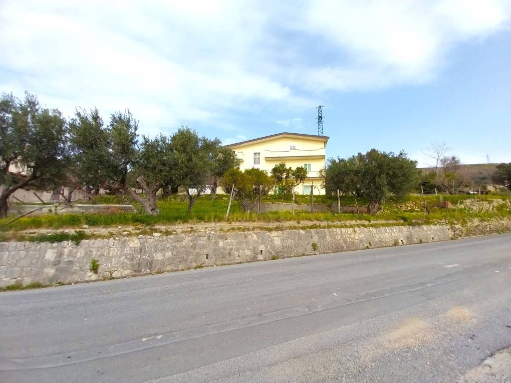 casa indipendente in vendita a Paola