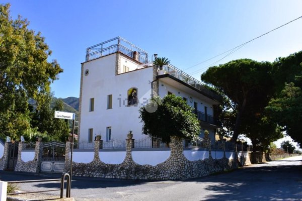 appartamento in vendita a Paola