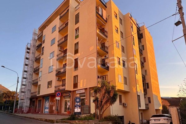 appartamento in vendita a Paola