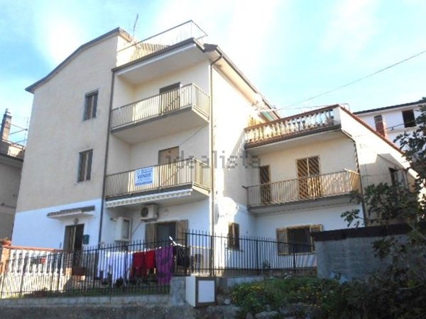 appartamento in vendita a Paola