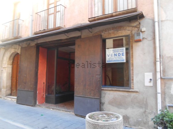 trivano in vendita a Paola