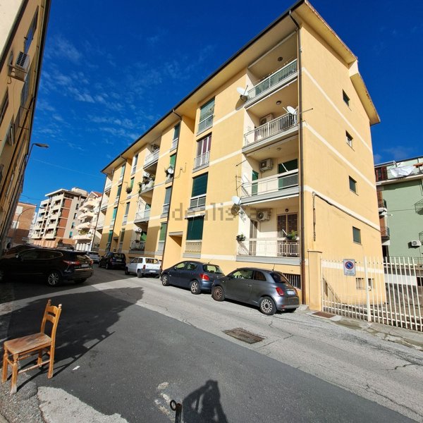 appartamento in vendita a Paola