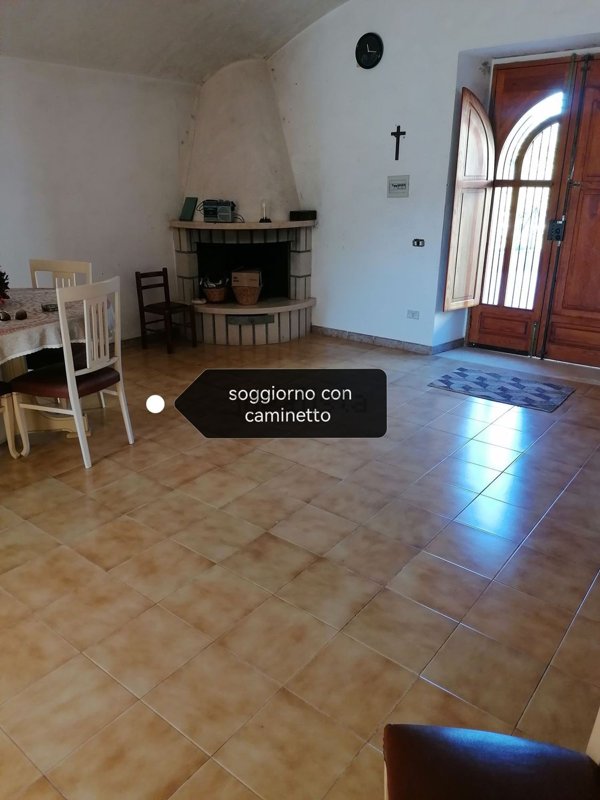 pentavano in vendita a Paola