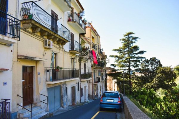 appartamento in vendita a Paola