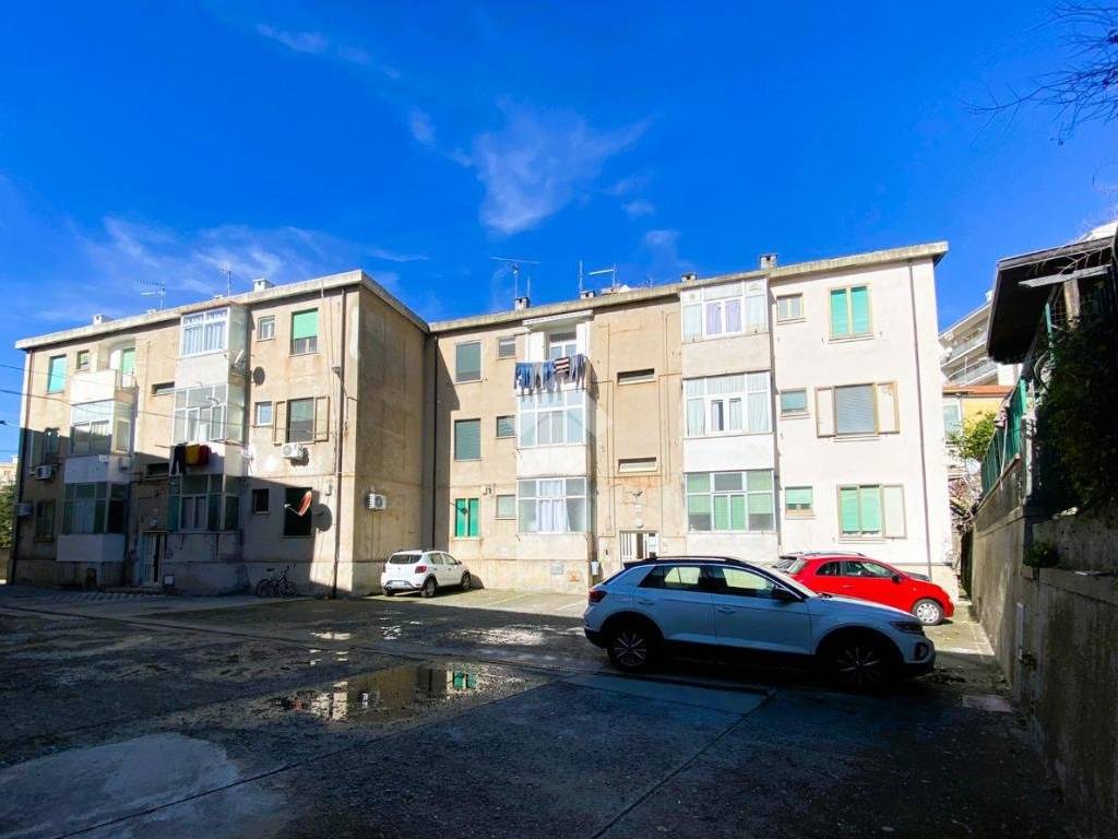 appartamento in vendita a Paola