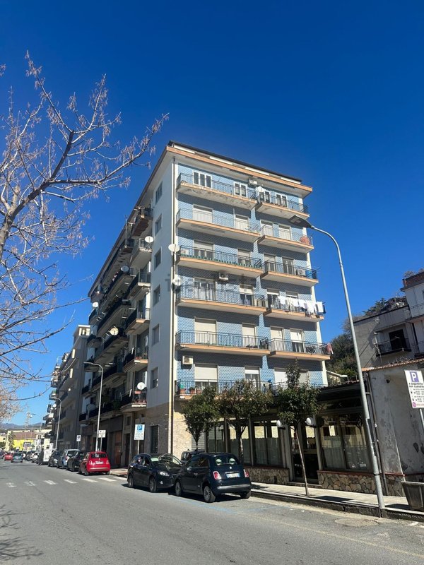 appartamento in vendita a Paola