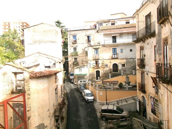 appartamento in vendita a Paola