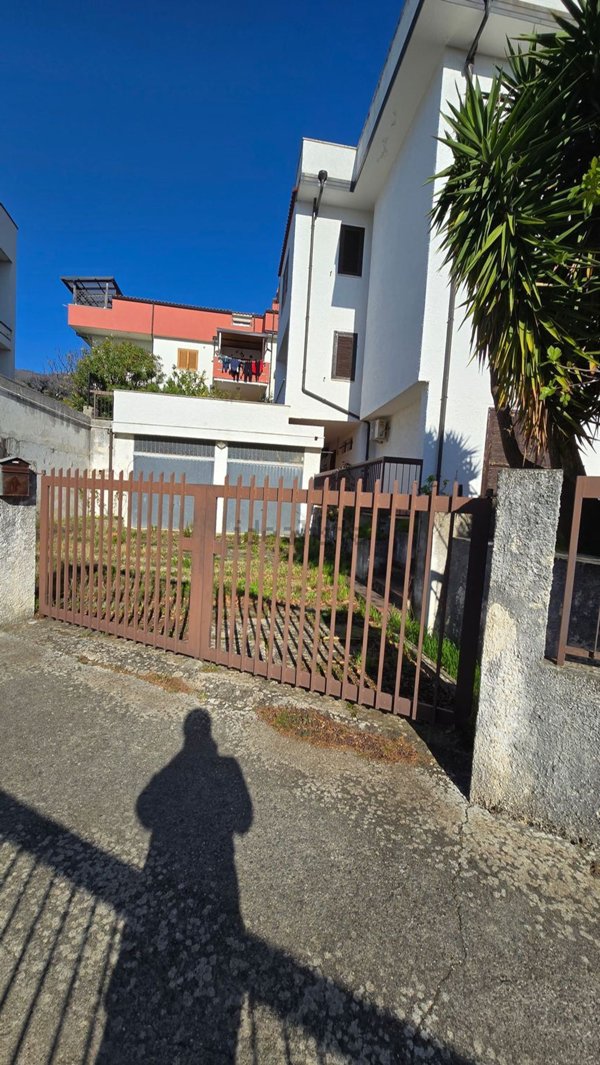 casa indipendente in vendita a Paola