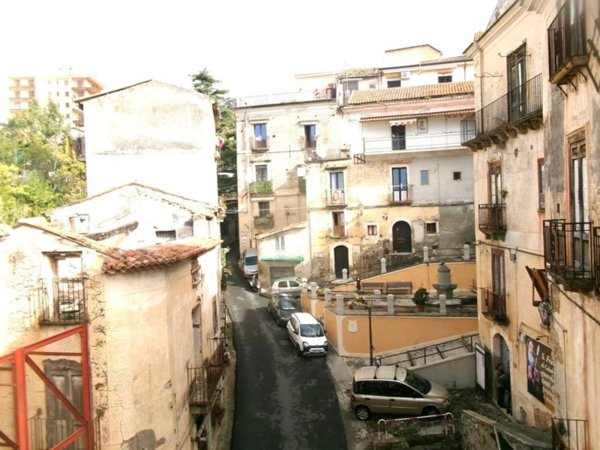 appartamento in vendita a Paola