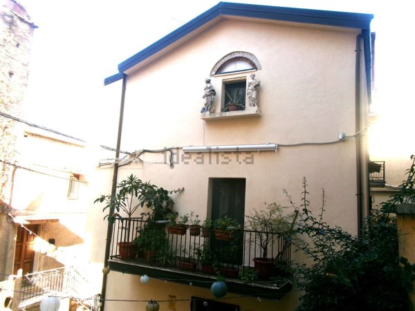 appartamento in vendita a Paola