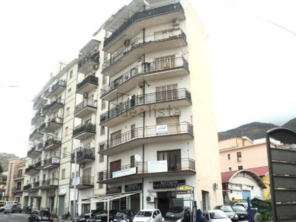 appartamento in vendita a Paola