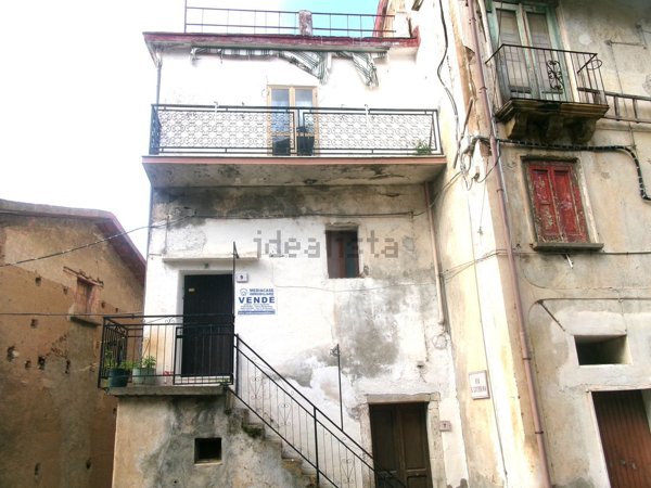 appartamento in vendita a Paola