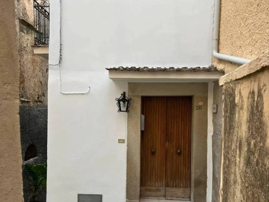 appartamento in vendita a Paola