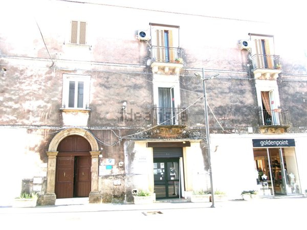 appartamento in vendita a Paola