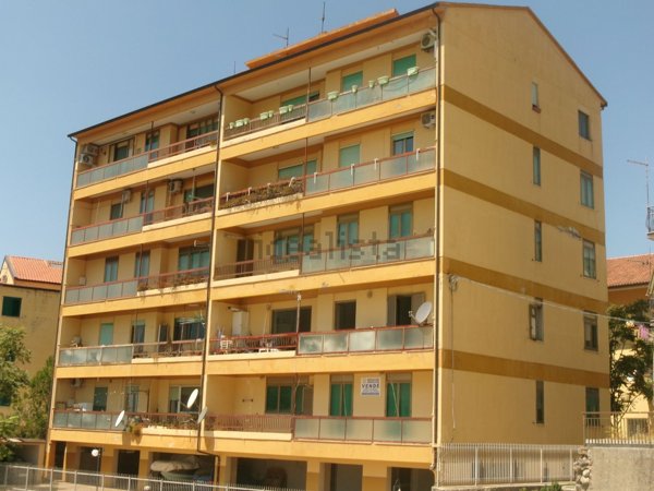 appartamento in vendita a Paola
