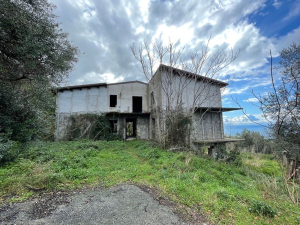 casa indipendente in vendita a Paola