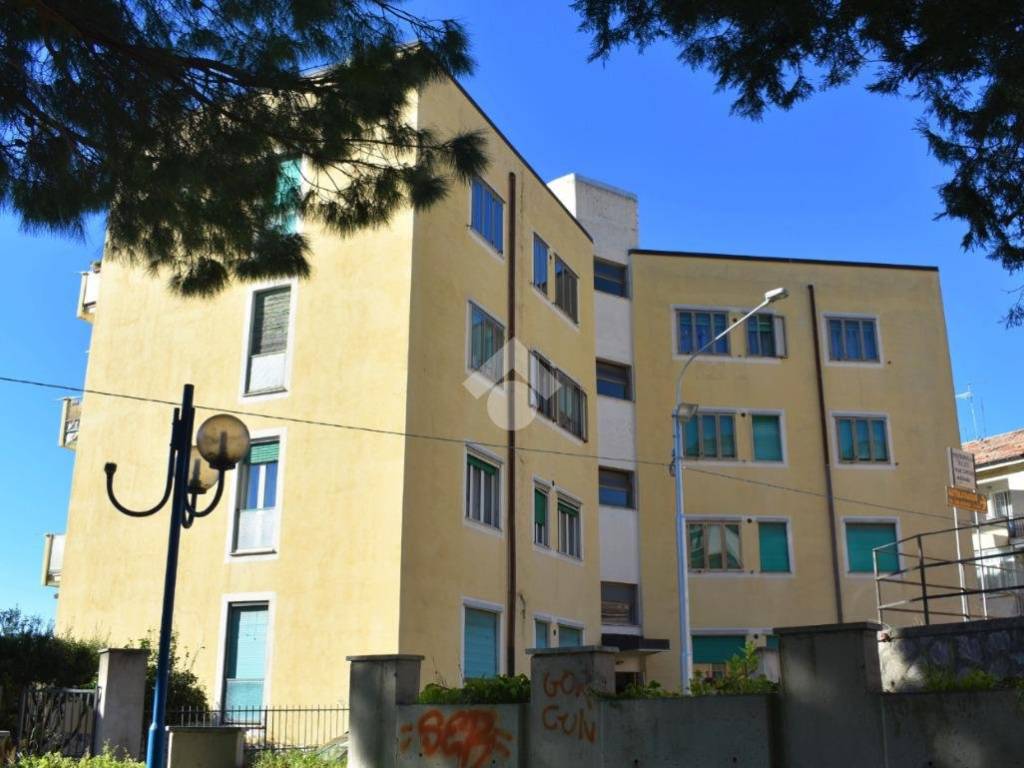 appartamento in vendita a Paola