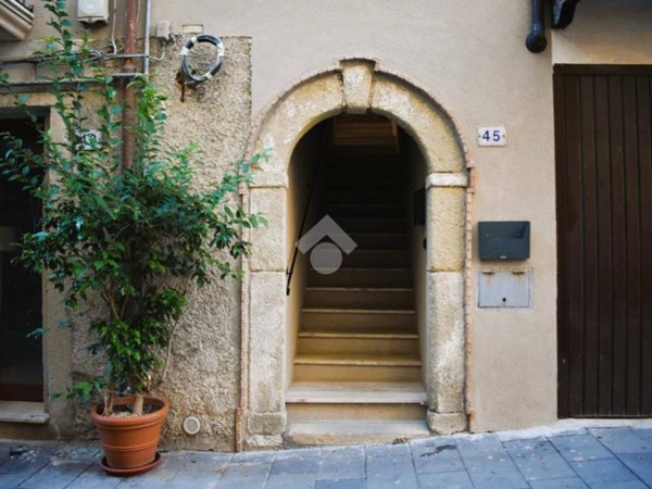 appartamento in vendita a Paola