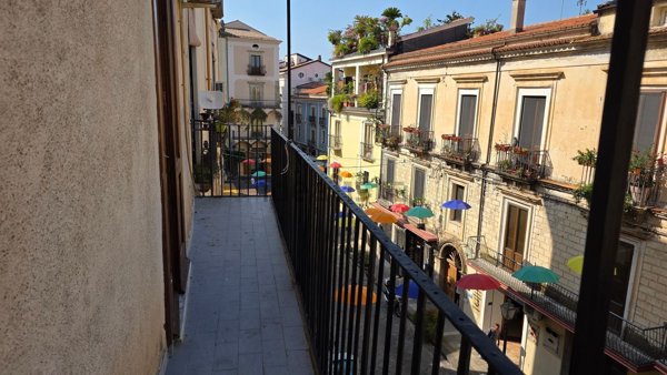 appartamento in vendita a Paola