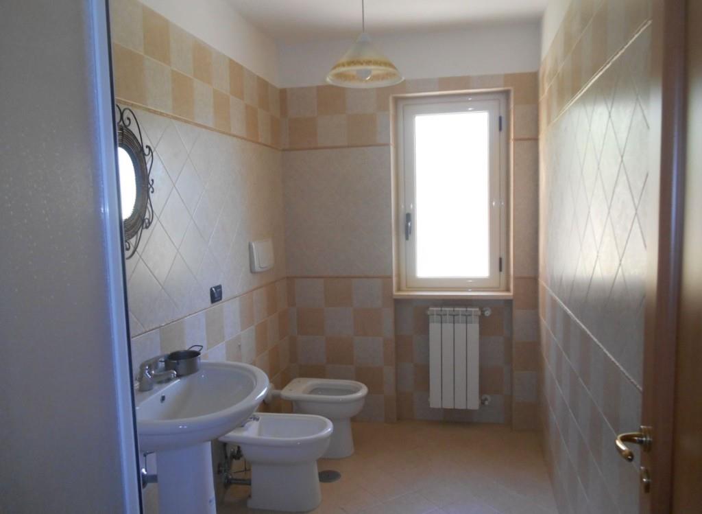 appartamento in vendita a Paola