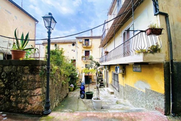 appartamento in vendita a Paola