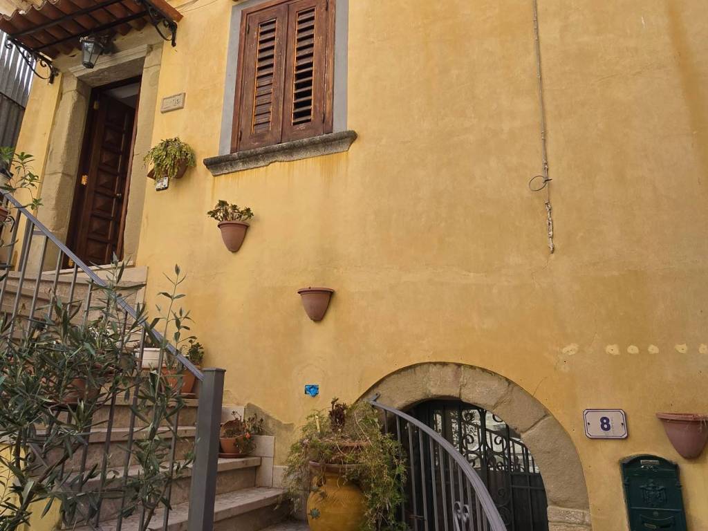 casa indipendente in vendita a Paola