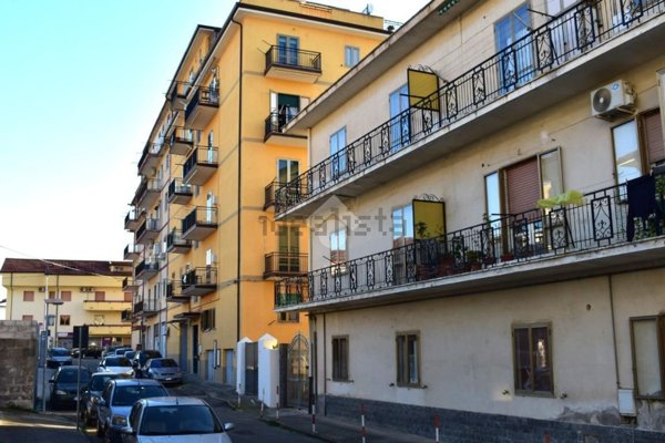 appartamento in vendita a Paola