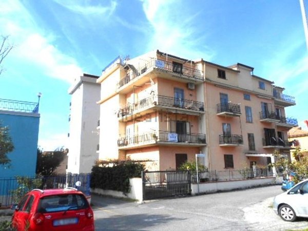 appartamento in vendita a Paola