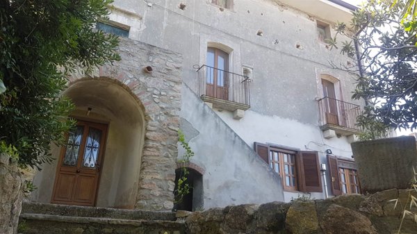 casa indipendente in vendita a Paola