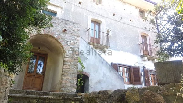 casa indipendente in vendita a Paola