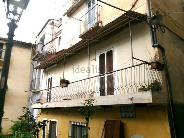 appartamento in vendita a Paola